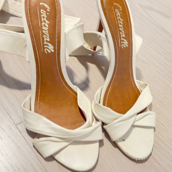 L’INTERVALLE uplift women heeled sandal - Picture 2 of 5